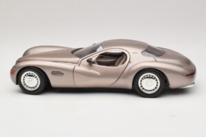 Chrysler Atlantic Bēšs Guiloy 1:18 68570 Metāls — attēls 4 no 8