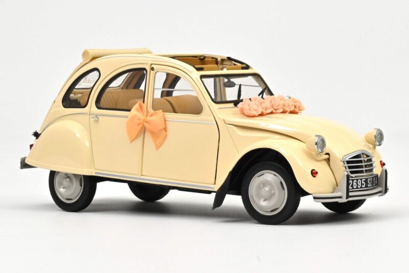 Citroen 2CV Wedding Gift Bēšs Norev 1:18 181475 Metāls