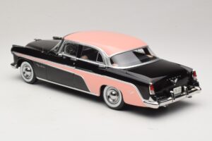 DeSoto Fireflite Sedan Melns & Rozā KK-Scale 1:18 KKDC181542 Metāls — attēls 5 no 6