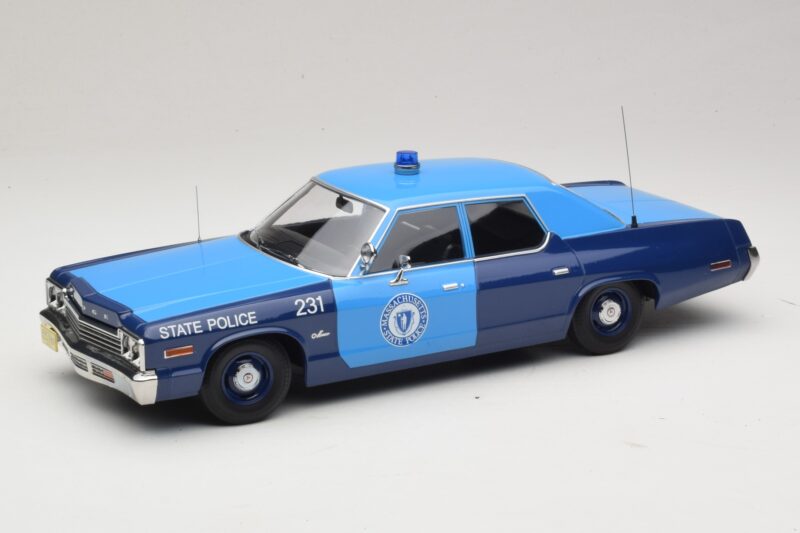 Dodge Monaco Massachusetts State Police KK-Scale 1:18 KKDC181154 Metāls