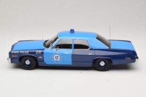 Dodge Monaco Massachusetts State Police KK-Scale 1:18 KKDC181154 Metāls — attēls 3 no 6