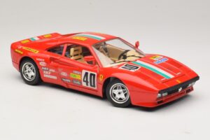 Ferrari 288 GTO #40 Sarkans Bburago 1:18 3027-P4 Metāls — attēls 6 no 8