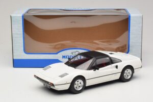 Ferrari 308 GTS Balts MCG 1:18 MCG18664 Metāls — attēls 6 no 6