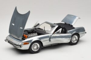 Ferrari 365 GTS Chrome Silver Hot Wheels 1:18 25738 Metāls — attēls 2 no 8