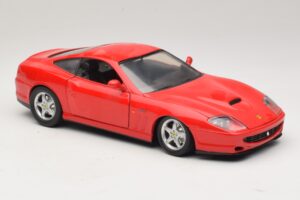 Ferrari 550 Maranello Sarkans Majorette 1:18 5974 Metāls — attēls 6 no 8