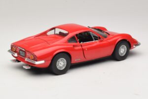Ferrari Dino 246 Sarkans Majorette 1:18 5271 Metāls — attēls 3 no 8