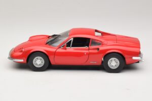 Ferrari Dino 246 Sarkans Majorette 1:18 5271 Metāls — attēls 4 no 8