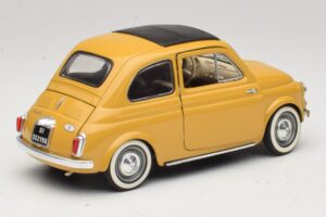 Fiat 500 Dzeltens Solido 1:18 8042 Metāls — attēls 3 no 8