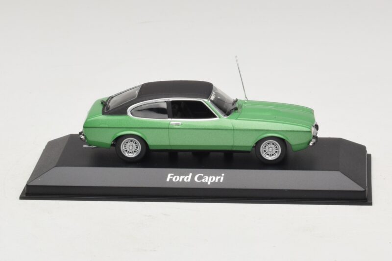 Ford Capri II Zaļš Metālisks Maxichamps 1:43 940081200 Metāls