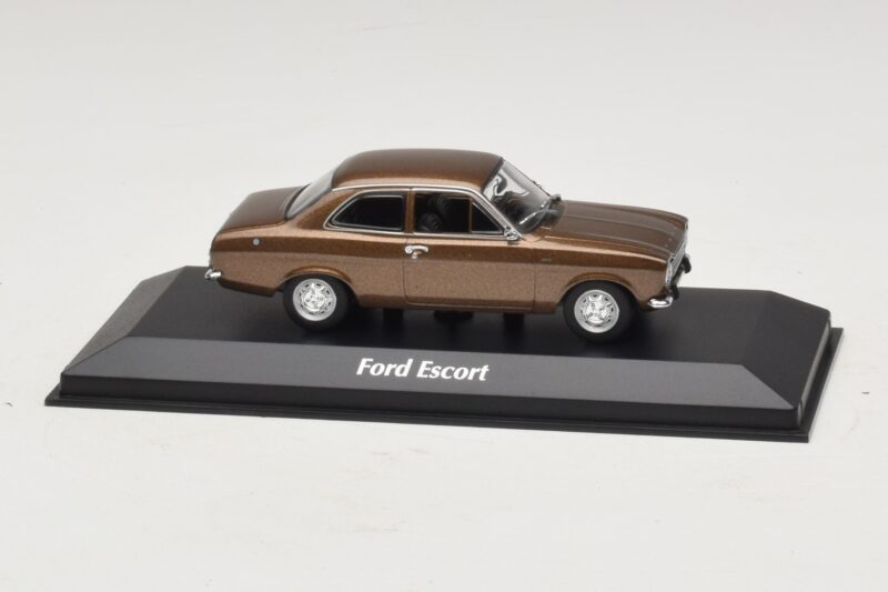 Ford Escort Mk1 Brūns Metālisks Maxichamps 1:43 940081000 Metāls