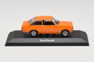 Ford Escort Mk2 Oranžs Maxichamps 1:43 940084101 Metāls