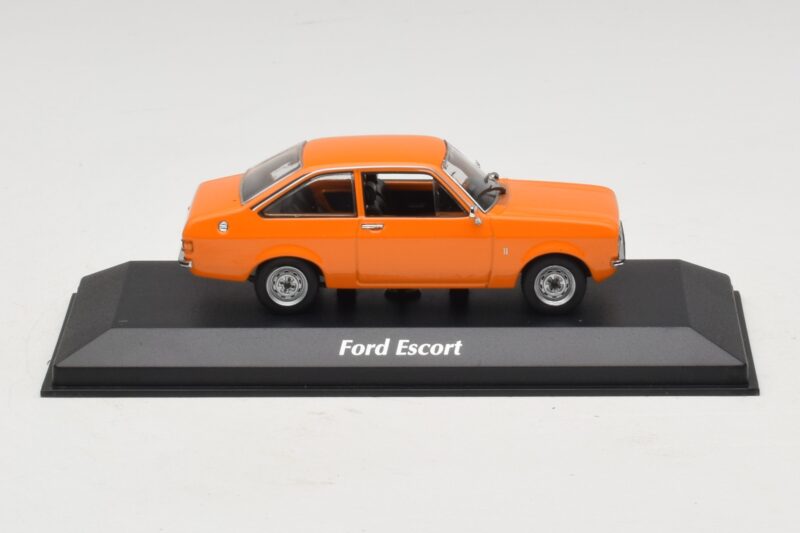 Ford Escort Mk2 Oranžs Maxichamps 1:43 940084101 Metāls