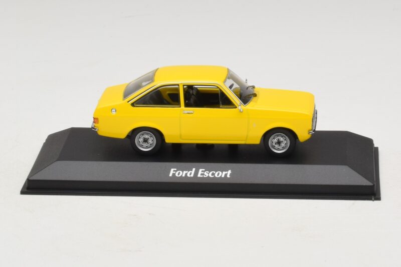 Ford Escort Mk2 Dzeltens Maxichamps 1:43 940084100 Metāls