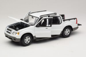 Ford Explorer Sport Trac Balts Maisto 1:18 36891 Metāls — attēls 2 no 8