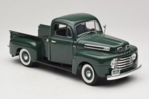 Ford F-1 Zaļš Road Legends 1:18 92218 Metāls — attēls 6 no 8