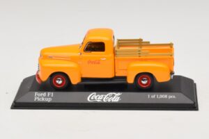 Ford F1 Coca-Cola Minichamps 1:43 400082062 Metāls