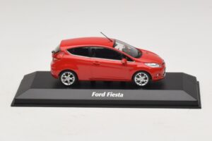 Ford Fiesta Mk7 Sarkans Maxichamps 1:43 940088000 Metāls