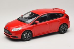 Ford Focus ST Mk2 Sarkans Minichamps 1:18 110082002 Metāls