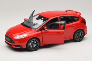 Ford Focus ST Mk2 Sarkans Minichamps 1:18 110082002 Metāls — attēls 2 no 8