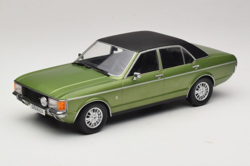 Ford Granada Mk1 Zaļš Metālisks & Melns MCG 1:18 Ford Granada Mk1 Zaļš Metālisks & Melns MCG 1:18 MCG18569 Metāls