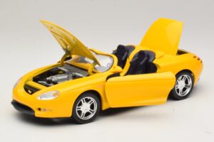 Ford Mustang Mach III Kabriolets Dzeltens Maisto 1:18 32815 Metāls — attēls 2 no 8