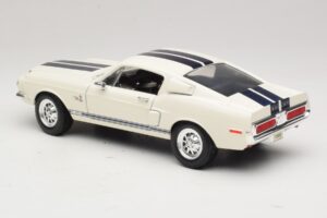 Ford Shelby GT500KR Balts Road Legends 1:18 92168 Metāls — attēls 7 no 8