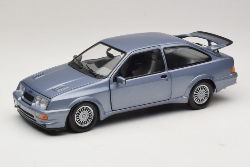 Ford Sierra RS Cosworth Zils Minichamps 1:18 150084072 Metāls