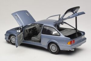 Ford Sierra RS Cosworth Zils Minichamps 1:18 150084072 Metāls — attēls 5 no 8