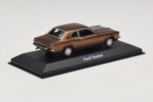 Ford Taunus TC Brūns Metālisks Maxichamps 1:43 940081300 Metāls — attēls 2 no 5