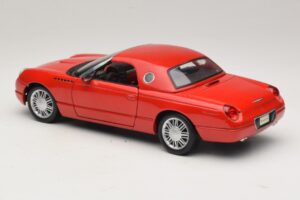 Ford Thunderbird Sarkans Maisto 1:18 31620 Metāls — attēls 7 no 8