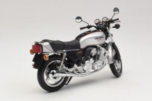 Honda CBX 1000 Sudrabs Minichamps 1:12 08MDM-CBX-810A Metāls — attēls 4 no 6