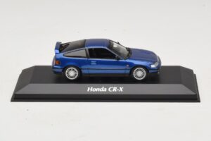 Honda CR-X Blue Metallic Maxichamps 1:43 Honda CR-X Blue Metallic Maxichamps 1:43 940161520 Metāls