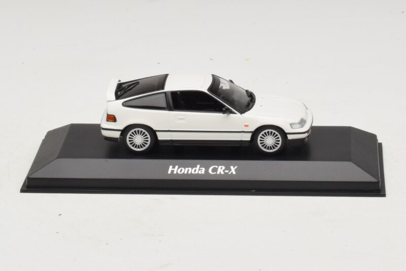 Honda CR-X Balts Maxichamps 1:43 Honda CR-X Balts Maxichamps 1:43 940161521 Metāls