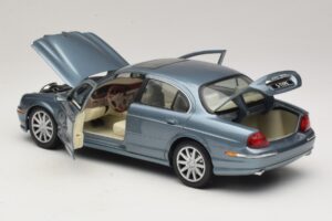 Jaguar S-Type X200 Zils Maisto 1:18 31865 Metāls — attēls 5 no 8