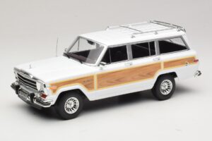 Jeep Grand Wagoneer Balts KK-Scale 1:18 KKDC181111 Metāls