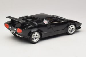 Lamborghini Countach 5000 Quattrovalvole Melns Bburago 1:18 3337 Metāls — attēls 3 no 8