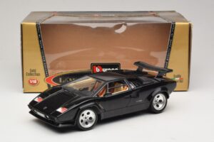 Lamborghini Countach 5000 Quattrovalvole Melns Bburago 1:18 3337 Metāls — attēls 8 no 8