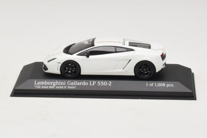Lamborghini Gallardo LP550-2 Tricolore Balts Minichamps 1:43 400103801 Metāls