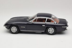 Lamborghini Islero S Tumši Zils KK-Scale 1:18 KKDC181586 Metāls — attēls 3 no 6