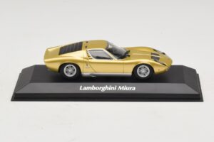 Lamborghini Miura P400 Zelta Maxichamps 1:43 940103002 Metāls