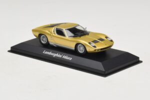 Lamborghini Miura P400 Zelta Maxichamps 1:43 940103002 Metāls — attēls 3 no 5
