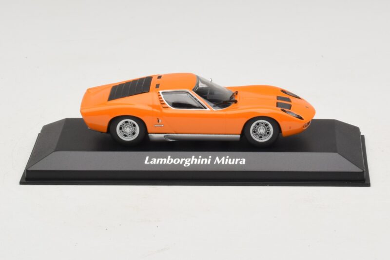 Lamborghini Miura P400 Oranžs Maxichamps 1:43 940103001 Metāls