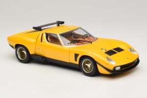 Lamborghini Miura SVR Dzeltens & Melns Kyosho 1:18 08319GY Metāls — attēls 6 no 8