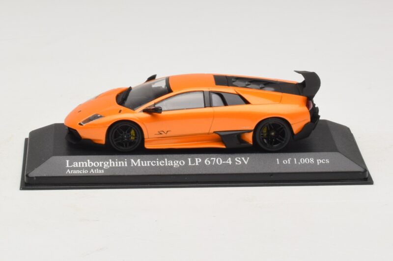 Lamborghini Murcielago LP670-4 SV Oranžs Metālisks Minichamps 1:43 400103942 Metāls