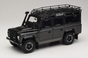 Land Rover Defender 110 SW Adventure Edition Corris Grey GT Spirit 1:18 GT968 Sveķi