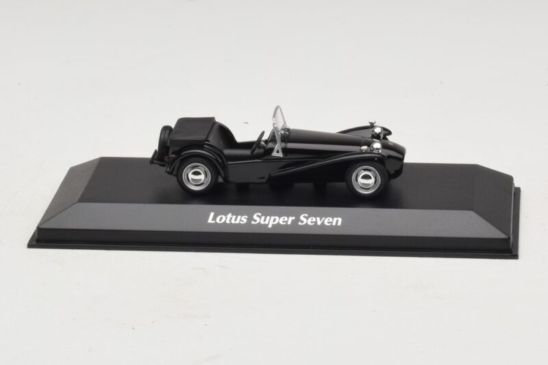 Lotus Super Seven Melns Maxichamps 1:43 940113631 Metāls
