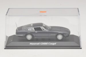 Maserati Ghibli Brūns Metālisks Maxichamps 1:43 940123320 Metāls — attēls 4 no 5