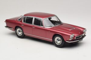 Maserati Quattroporte I Sarkans Metālisks KK-Scale 1:18 KKDC181512 Metāls — attēls 4 no 6