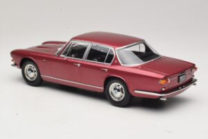 Maserati Quattroporte I Sarkans Metālisks KK-Scale 1:18 KKDC181512 Metāls — attēls 5 no 6
