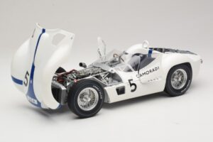 Maserati Tipo 61 #5 Camoradi S. Moss / D. Gurney 1000km Nurburgring Winner 1960 Minichamps 1:12 120601205 Metāls — attēls 2 no 8